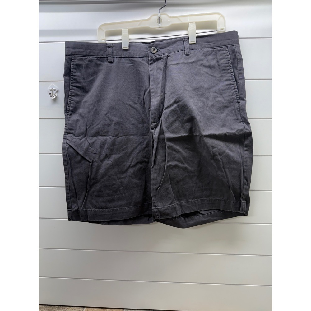 Amazon Essentials Mens‎ Chino Shorts Charcoal Grey Size 38 Flat Front Cotton